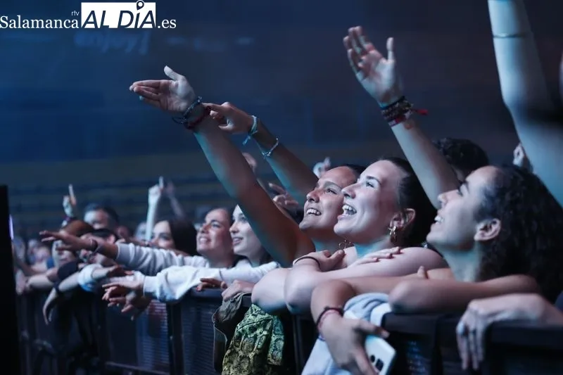 Concierto de Leiva en el Multiusos Sánchez Paraíso. Fotos: David Sañudo