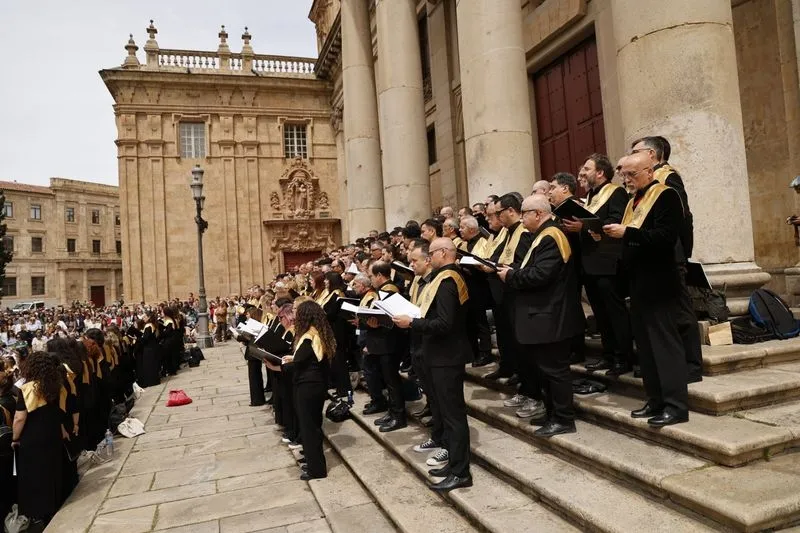 Foto 17 - El Coro Tom&aacute;s Luis de Victoria envuelve con su m&uacute;sica Anaya