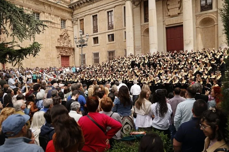 Foto 10 - El Coro Tom&aacute;s Luis de Victoria envuelve con su m&uacute;sica Anaya