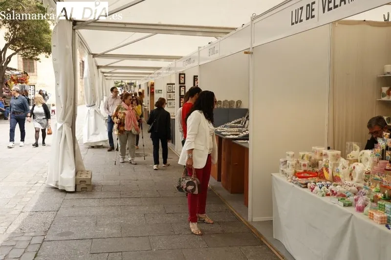 Ambiente en el centro de Salamanca este domingo. Fotos: David Sañudo