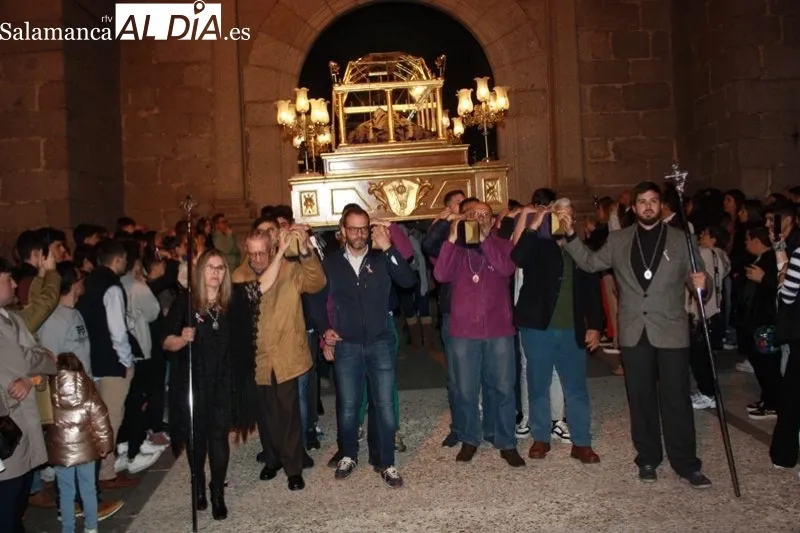 Foto 4 - Adi&oacute;s a una Semana Santa marcada por emociones y detalles