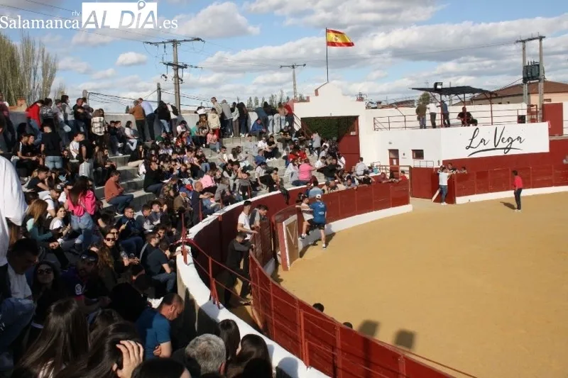 Foto 11 - Villoria, abarrotada para vivir el esperado Toro del Voto