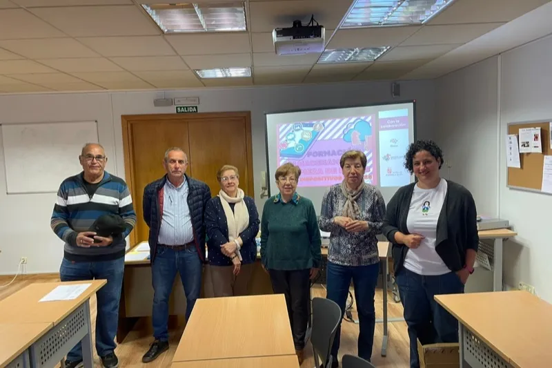 Comienza el programa de formación ‘Mayores Enredad@s’ en el CDS