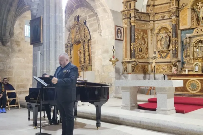 Montserrat Caballe Martí ofrecía un concierto en la iglesia de Mancera de Abajo  