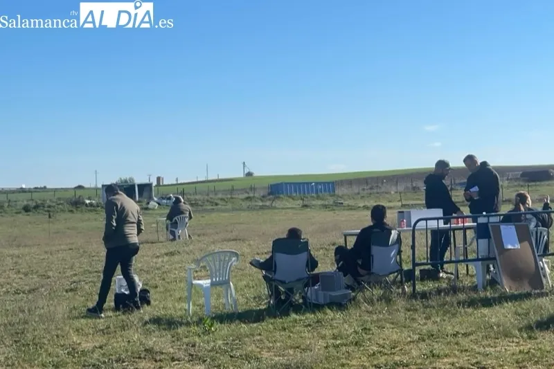 El Pradohorno acogía la prueba de clasificación del concurso de canto de aves