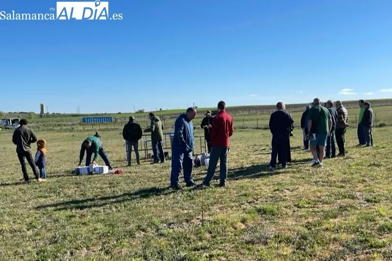 El Pradohorno acogía la prueba de clasificación del concurso de canto de aves
