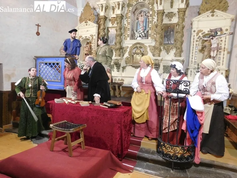 El grupo Lazarillo de Tormes en la representación de 'Buscando a Nebrija' en Campo de Ledesma