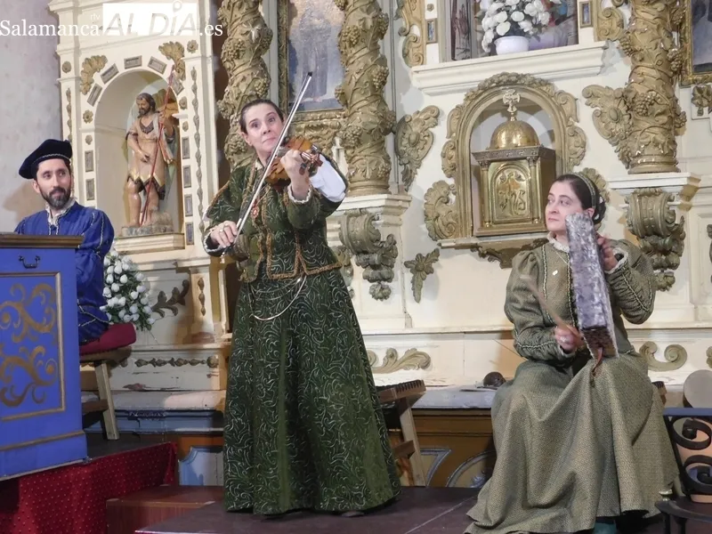El grupo Lazarillo de Tormes en la representación de 'Buscando a Nebrija' en Campo de Ledesma