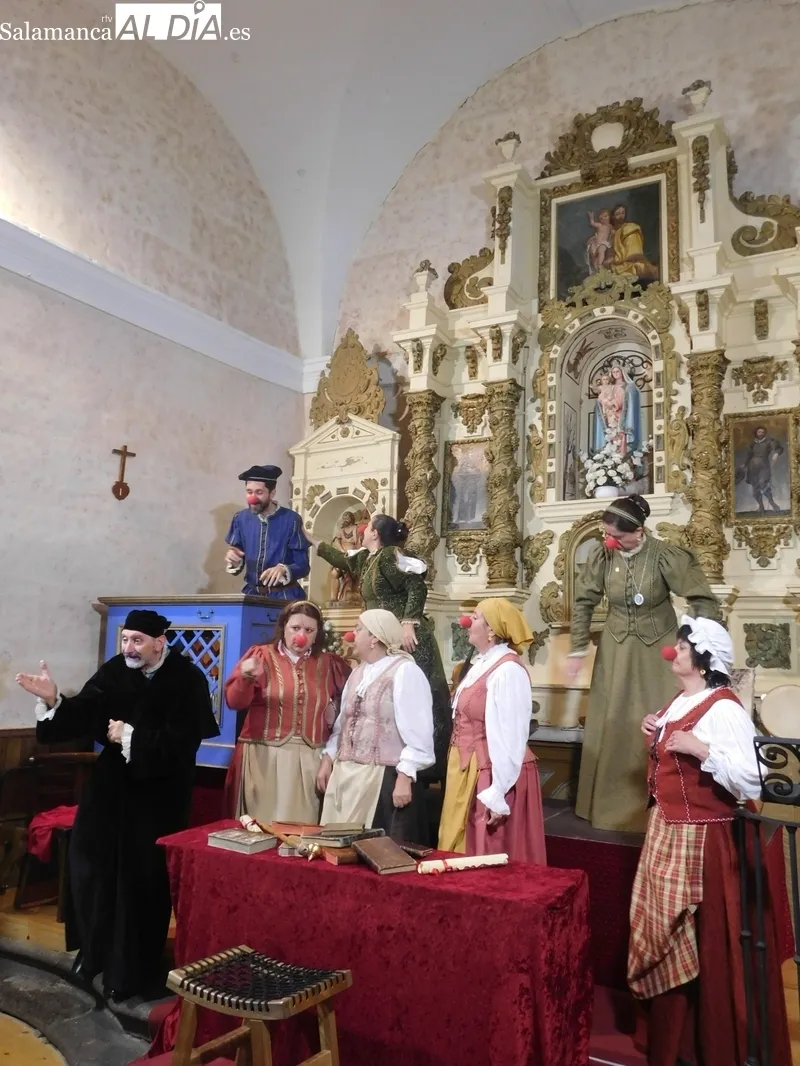 El grupo Lazarillo de Tormes en la representación de 'Buscando a Nebrija' en Campo de Ledesma