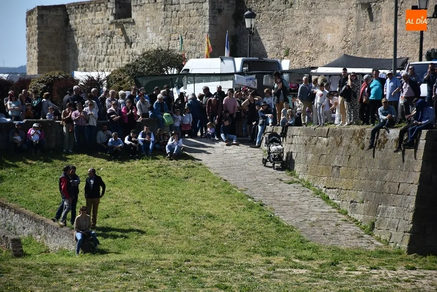 Foto 8 - Calurosa ma&ntilde;ana de Charrada con protagonismo local, incluido de ni&ntilde;os y j&oacute;venes
