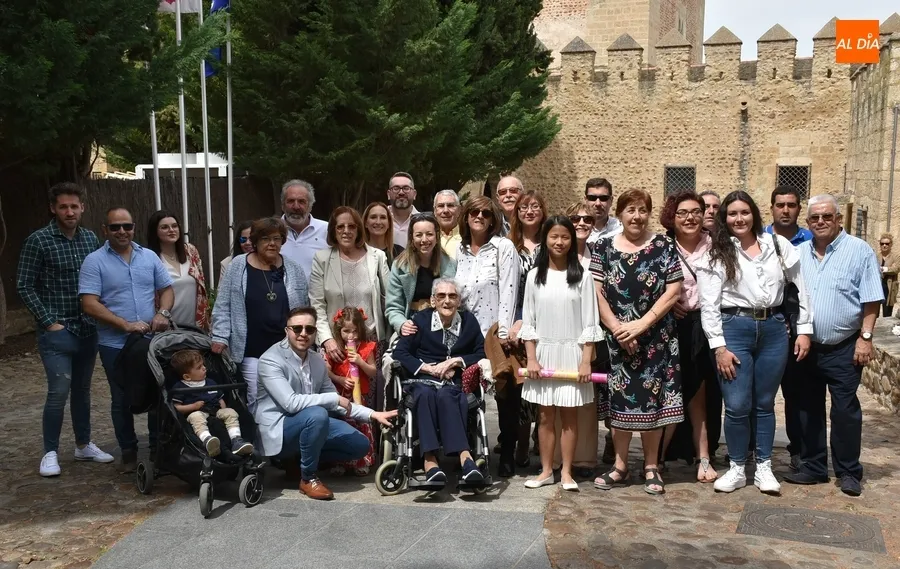 Foto 2 - Agustina Benito Corvo celebra sus 100 a&ntilde;os de vida rodeada de su familia