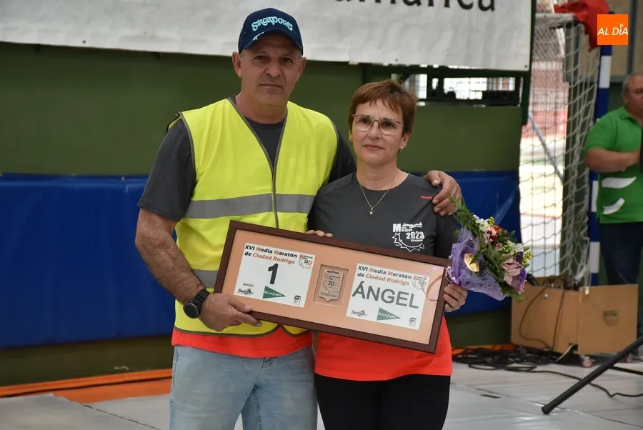 Foto 3 - La Media Marat&oacute;n homenajea a los dos miembros de la organizaci&oacute;n fallecidos en los &uacute;ltimos a&ntilde;os