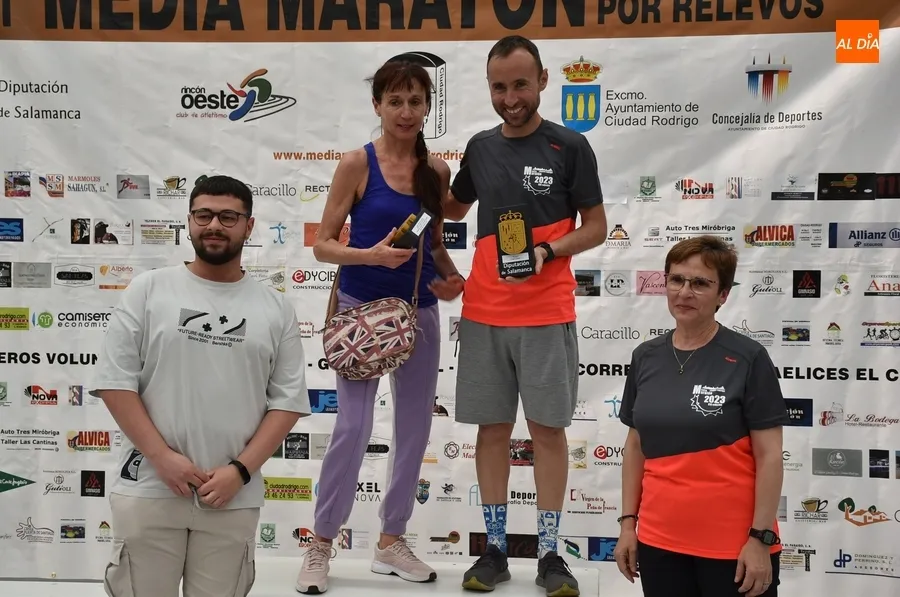 Foto 11 - Javier Alves y Ver&oacute;nica S&aacute;nchez triunfan en la Media Marat&oacute;n 2023
