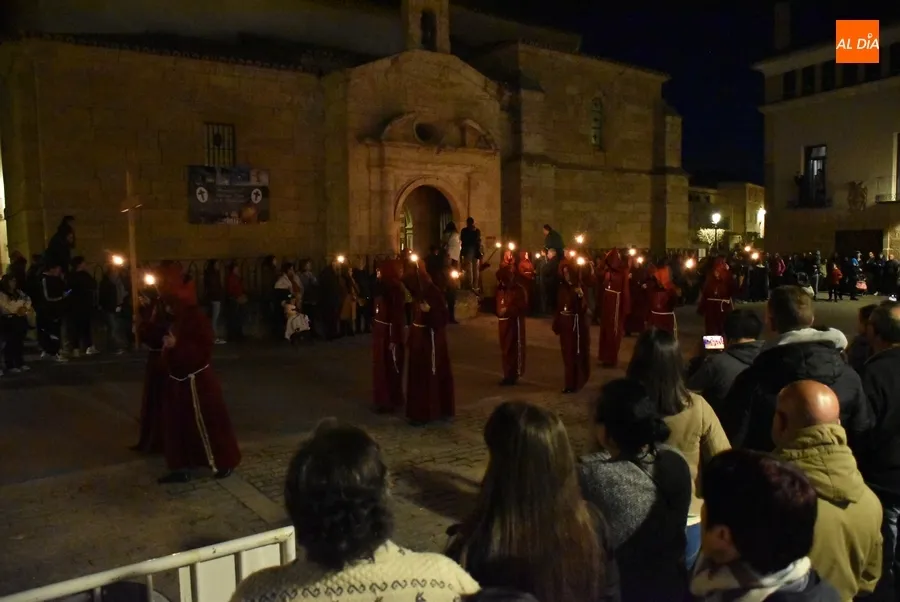 Foto 3 - Las Cinco Llagas de Cristo regresan a la noche del Martes estrenando su recorrido ampliado