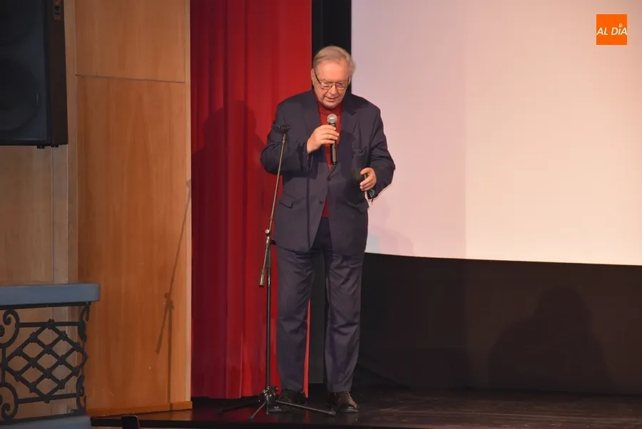 Foto 8 - El FICEE y Ciudad Rodrigo reciben al ilustre cineasta polaco Krzysztof Zanussi