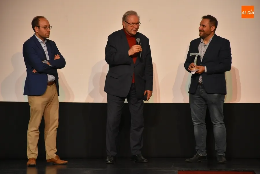 Foto 2 - El FICEE y Ciudad Rodrigo reciben al ilustre cineasta polaco Krzysztof Zanussi