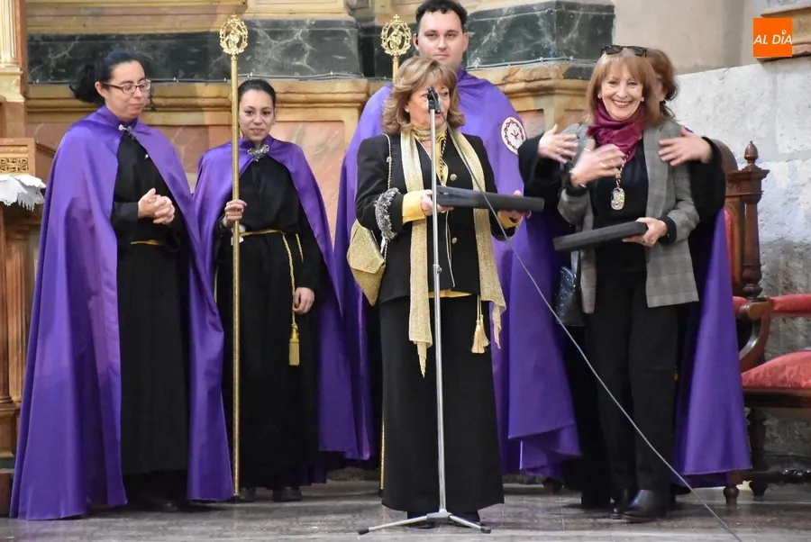 Foto 6 - La Cofrad&iacute;a del Nazareno nombra &lsquo;Cofrades Honor&iacute;ficas&rsquo; a las impulsoras de la figura de los romanos
