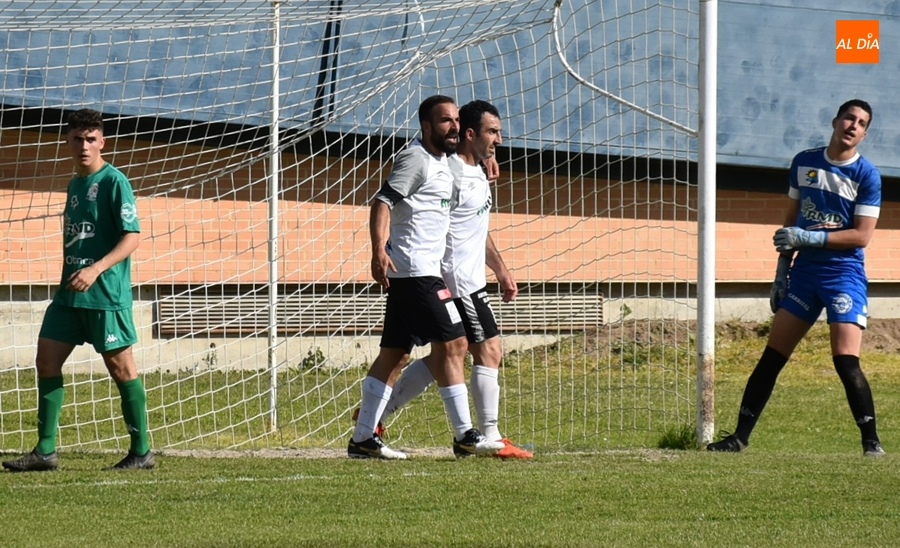 El Ciudad Rodrigo sigue vivo repitiendo fórmula: gol de Alberto García de penalty y portería a 0