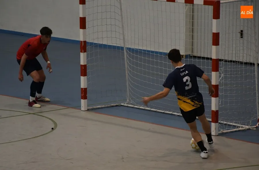 Foto 8 - El III de Asafusa firma su victoria m&aacute;s goleadora de la temporada
