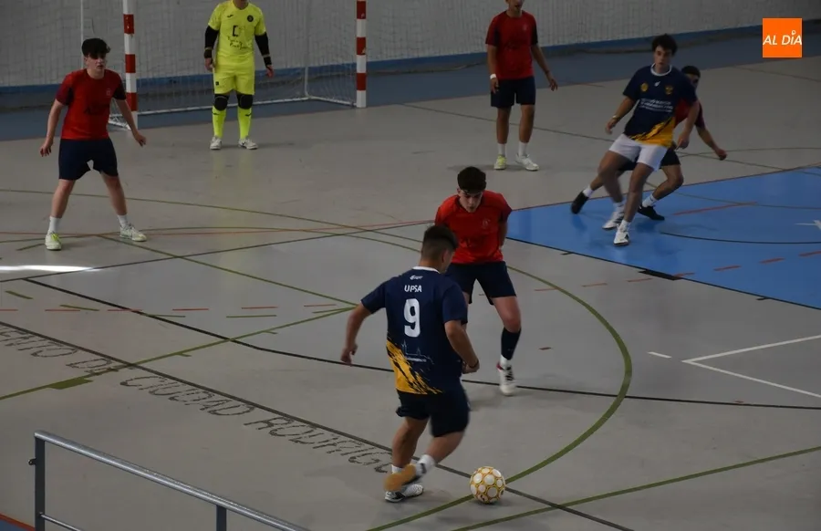 Foto 9 - El III de Asafusa firma su victoria m&aacute;s goleadora de la temporada