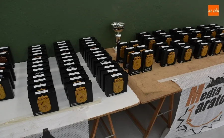 Foto 6 - Tarde de recogida de dorsales para la gran cita de este domingo