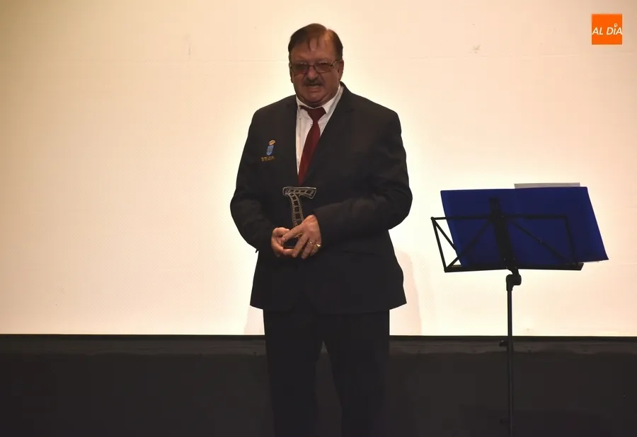Foto 5 - El FICEE brinda un homenaje sorpresa a M&iacute;chel &ldquo;por una vida entregada al Teatro&rdquo;