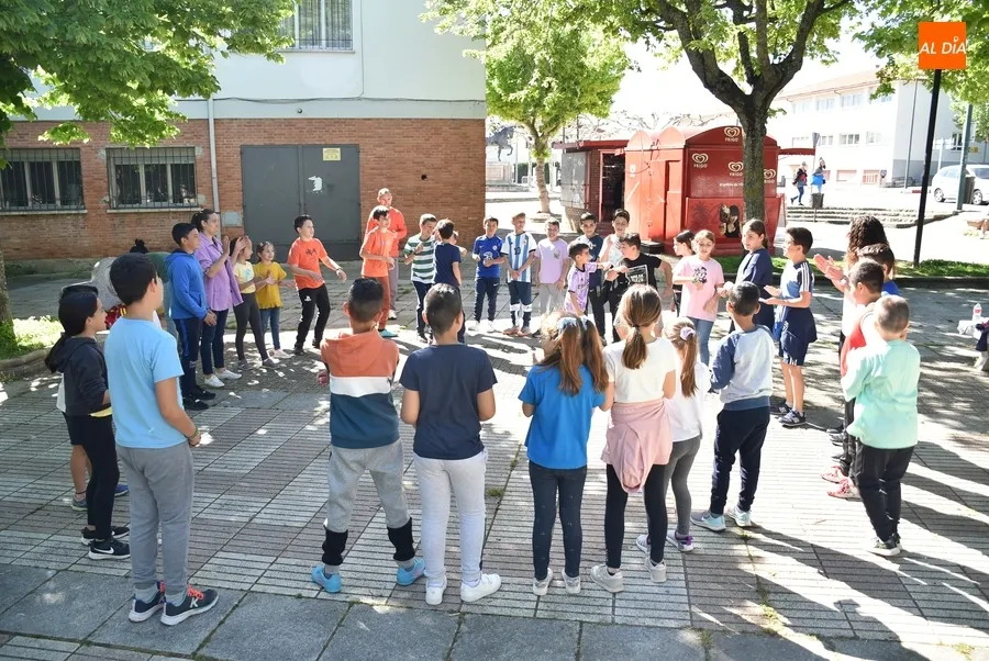 Foto 5 - El Colegio San Francisco se suma al D&iacute;a de la Educaci&oacute;n F&iacute;sica en la calle