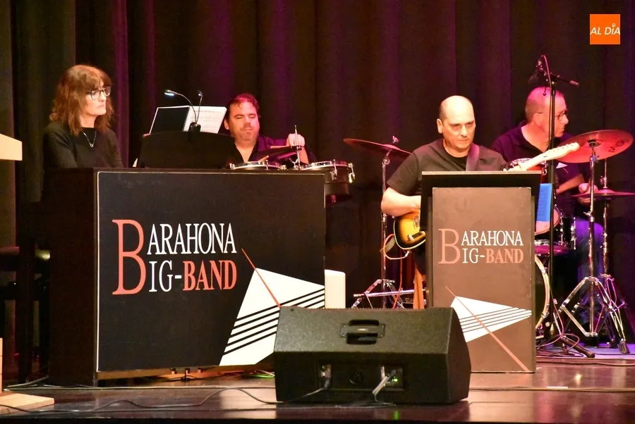 Foto 3 - El FICEE inaugura su edici&oacute;n m&aacute;s extensa con la compa&ntilde;&iacute;a de la Barahona Big Band