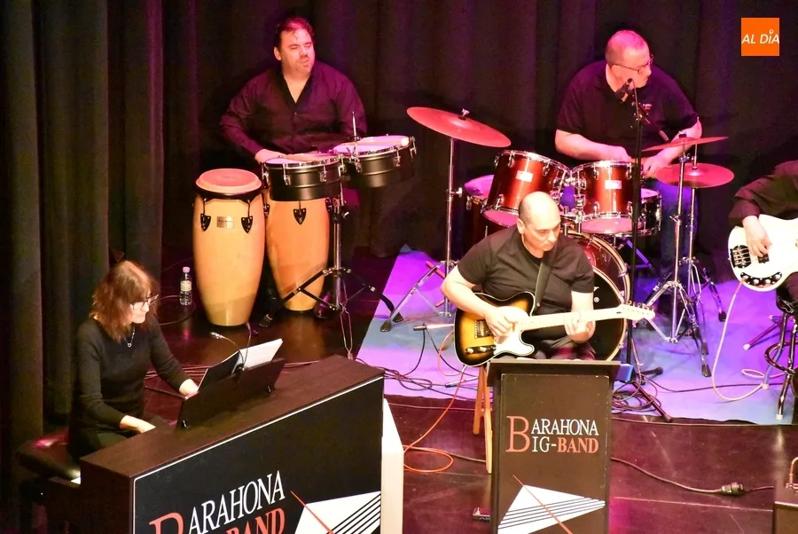 Foto 8 - El FICEE inaugura su edici&oacute;n m&aacute;s extensa con la compa&ntilde;&iacute;a de la Barahona Big Band