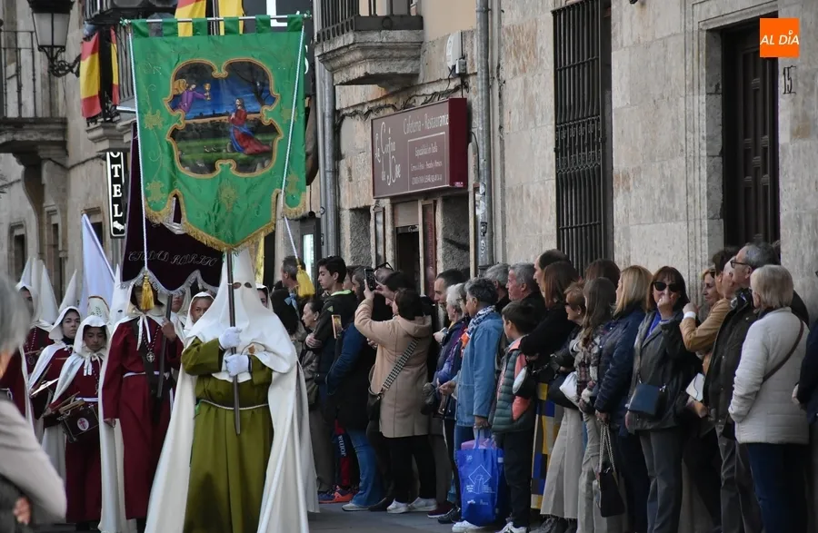 Foto 2 - La Cofrad&iacute;a de la Oraci&oacute;n del Huerto procesiona con la vitola de su 140&ordm; aniversario