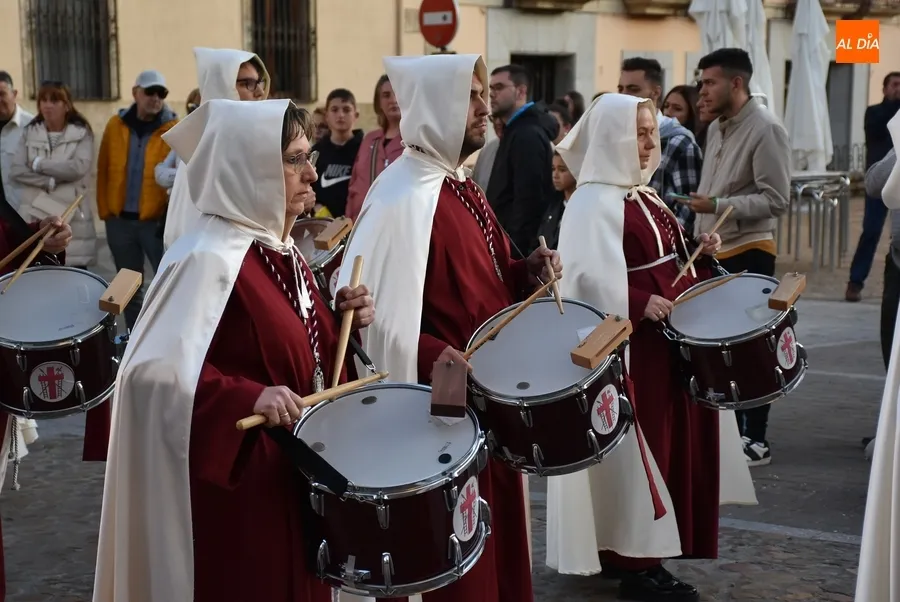 Foto 10 - La Cofrad&iacute;a de la Oraci&oacute;n del Huerto procesiona con la vitola de su 140&ordm; aniversario