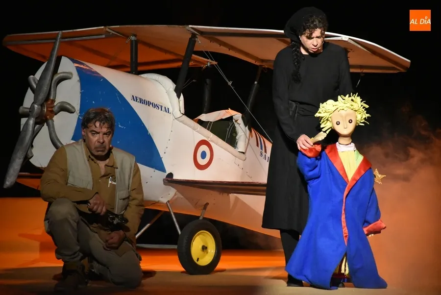 Foto 10 - El Teatro Nuevo da un salto digital coincidiendo con el cl&aacute;sico de &lsquo;El Principito&rsquo;