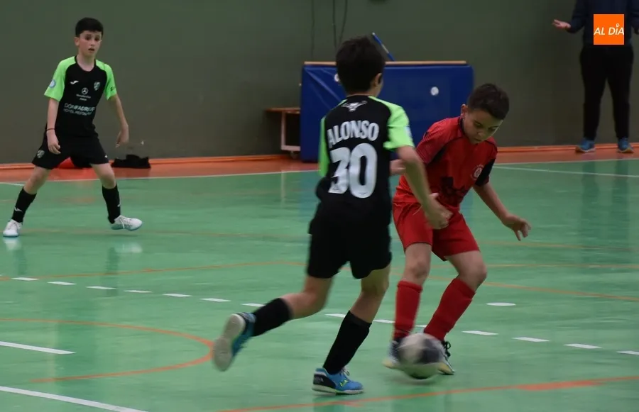Foto 10 - El Alev&iacute;n A del III Columnas se proclama Campe&oacute;n de Liga