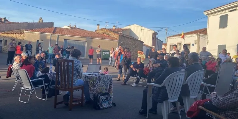 Presentación de la Asociación Framontanos en Marcha en Cabeza de Framontanos 