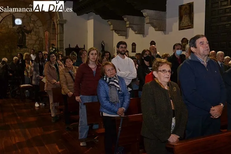 Foto 11 - Mari Carmen Hern&aacute;ndez, nueva Abadesa de la Cofrad&iacute;a de la Santa Vera Cruz de B&eacute;jar