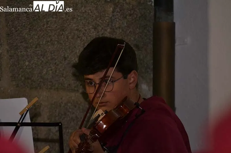 Foto 7 - El &ldquo;Nazareno&rdquo; sella su promesa de silencio en la noche bejarana