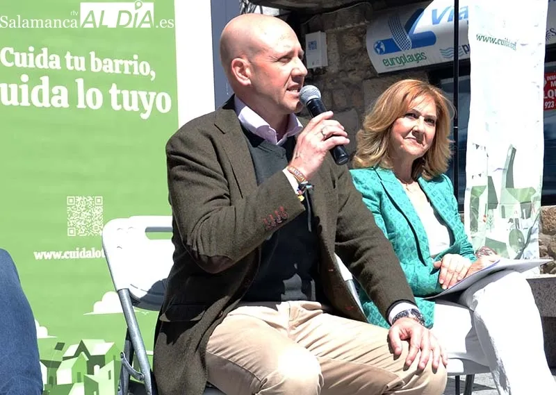Foto 10 - VOX presenta lista por primera vez en B&eacute;jar con Purificaci&oacute;n Pozo al frente