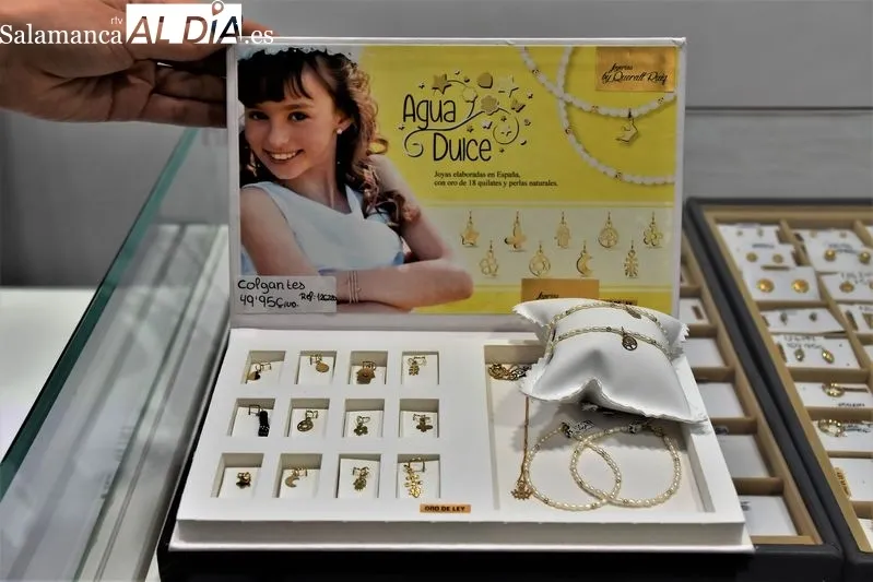 Foto 7 - La Cuna de la Filigrana Charra reconocida como la mejor joyer&iacute;a de Salamanca en 2023: "Es un aliciente para seguir"