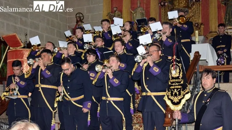 Foto 11 - La Banda de Cornetas y Tambores 'Esperanza' abre la Semana Santa en Lumbrales