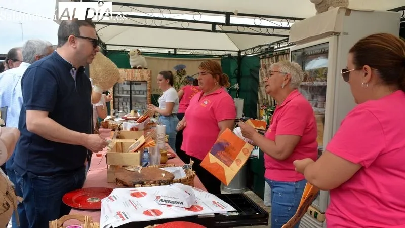 Foto 2 - Nuevo &eacute;xito de la Feria Internacional del Queso de Hinojosa de Duero con r&eacute;cord de ventas y de visitantes