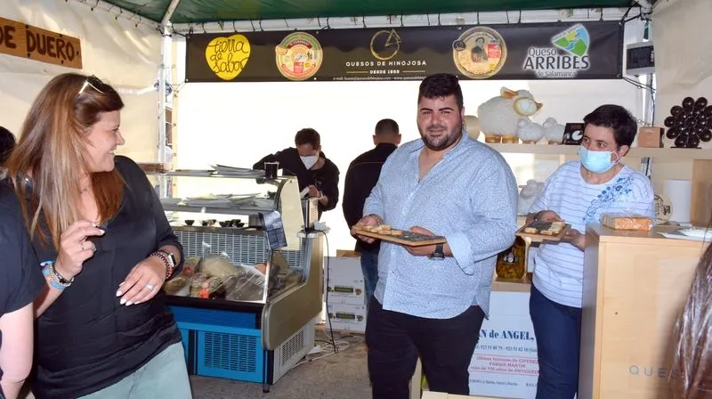 Foto 2 - Hinojosa celebra este fin de semana la XX Feria del Queso con r&eacute;cord de expositores y buenas expectativas en ventas