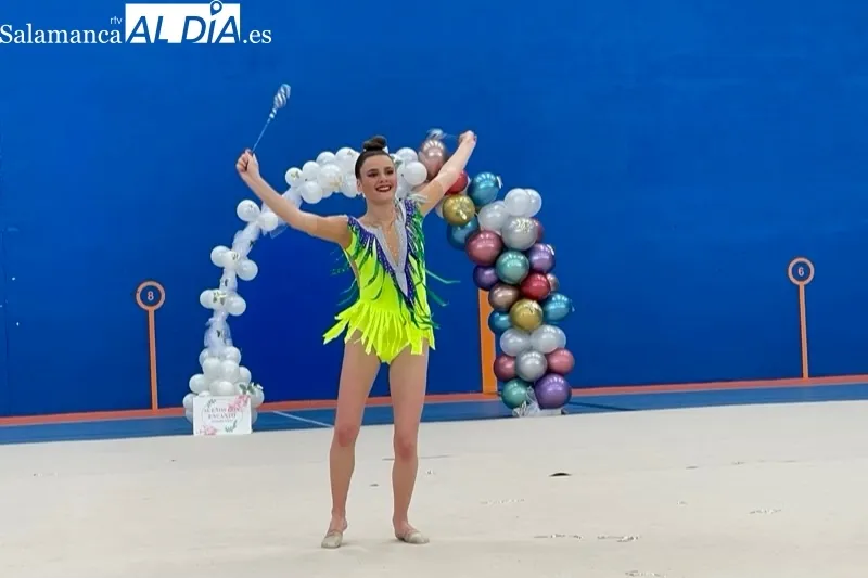 El pabellón acogía la exhibición de la Escuela municipal de Gimnasia Rítmica  