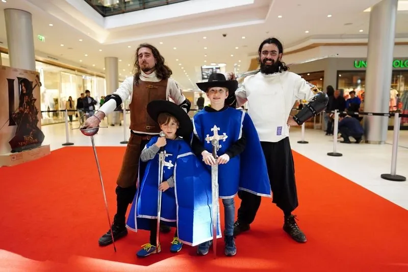 Exhibición de esgrima antigua en El Tormes