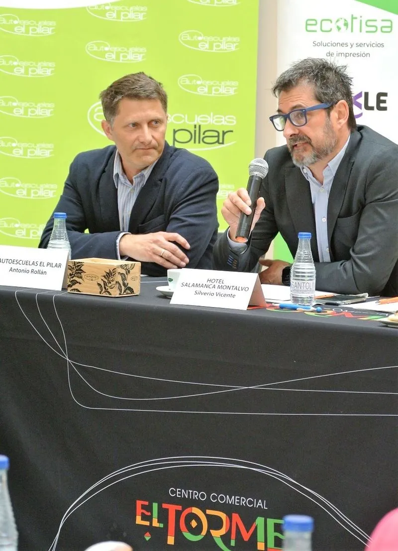 Encuentro empresarial en el Centro Comercial El Tormes