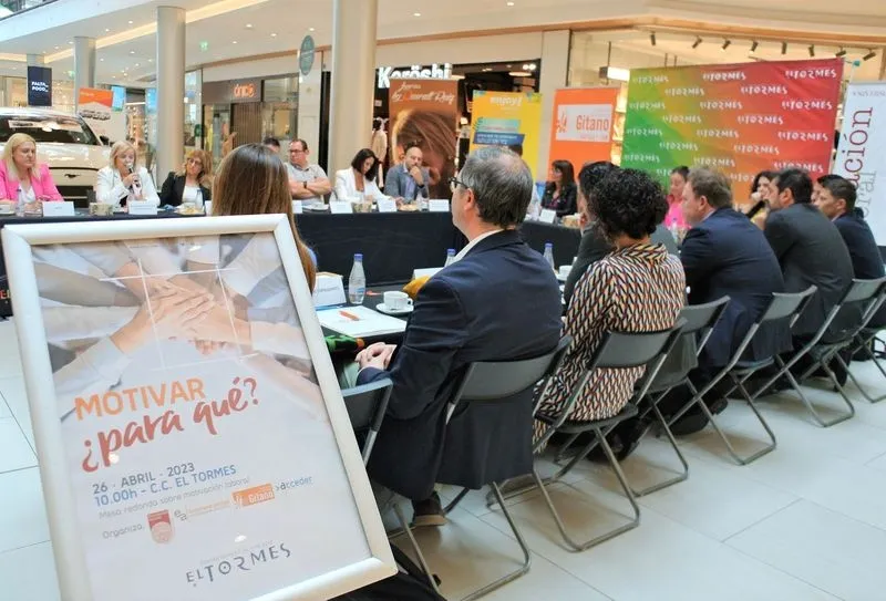 Encuentro empresarial en el Centro Comercial El Tormes