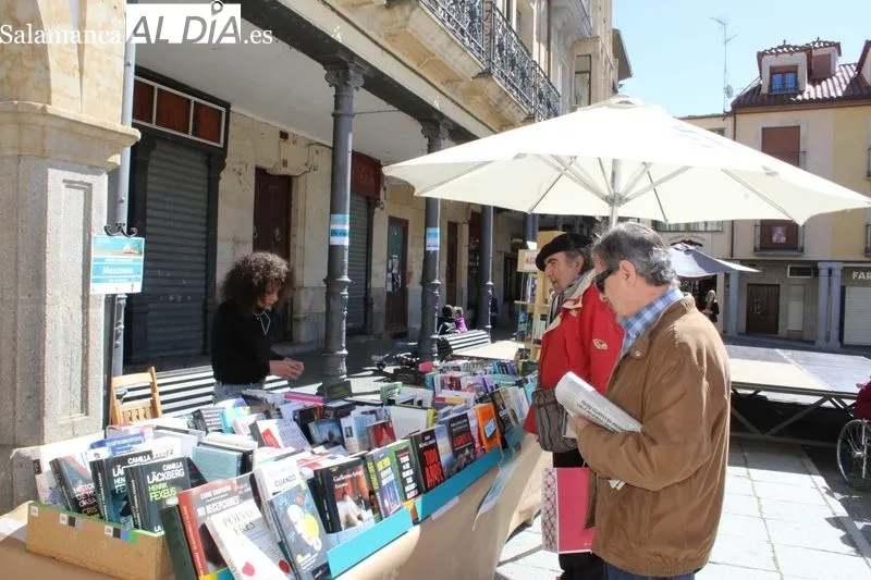 Foto 7 - &Eacute;xito de p&uacute;blico y participaci&oacute;n en la Feria del Libro