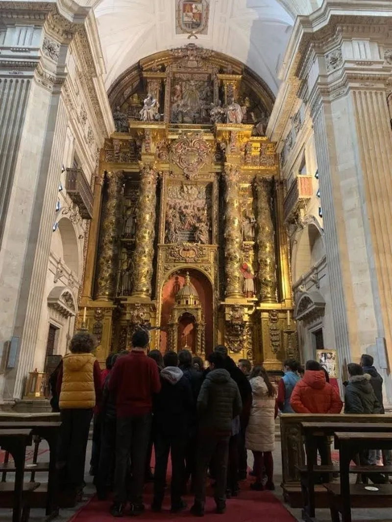Foto 7 - Divertido y sorprendente paseo por los monumentos de Salamanca
