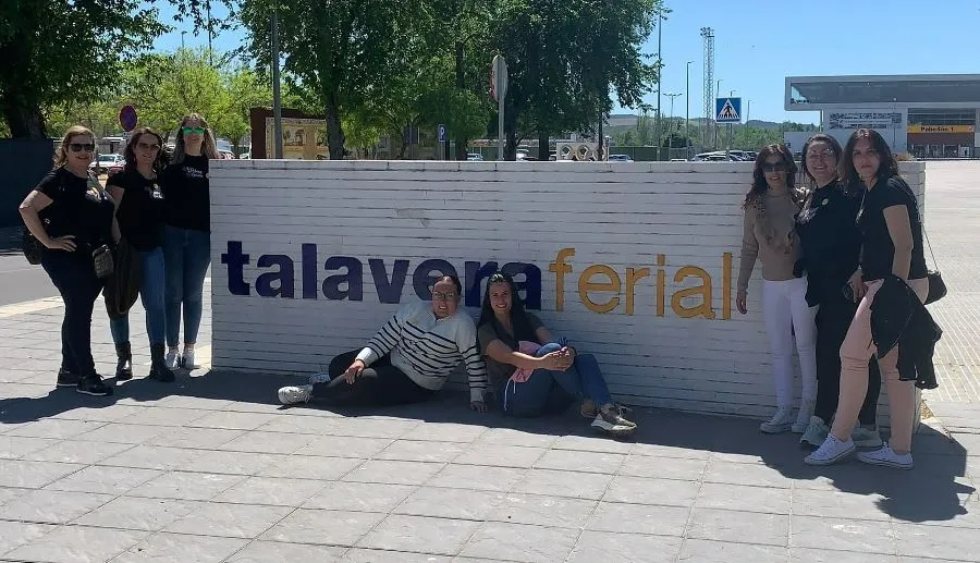 Foto 10 - Bailadoras mirobrigenses toman parte en el Campeonato Nacional de Danzas de Talavera de la Reina