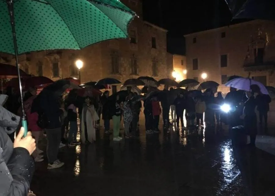 Foto 2 - La Ruta de los Malditos vuelve por un d&iacute;a con exitazo de p&uacute;blico pese a la lluvia constante