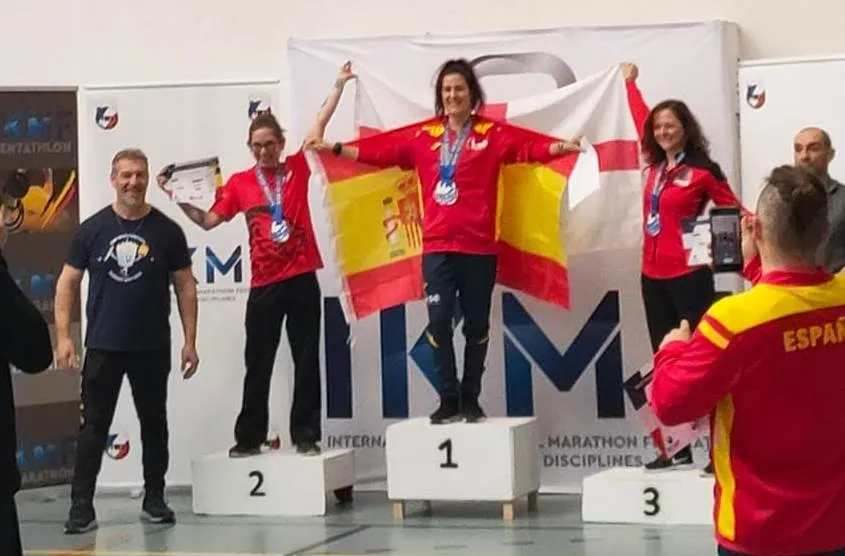 Foto 4 - Cristina S&aacute;nchez y Jos&eacute; Ra&uacute;l Manchado se proclaman campeones del mundo de kettlebell